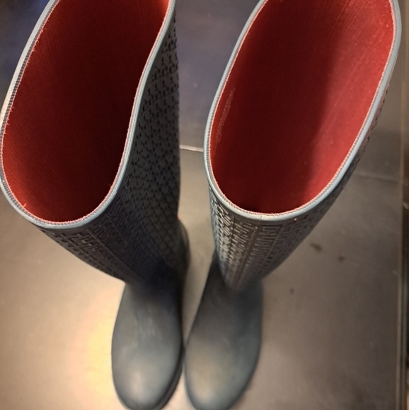 SALE Tommy Hilfiger Women's Saray Rain Boot   Size 7 - Picture 2 of 10